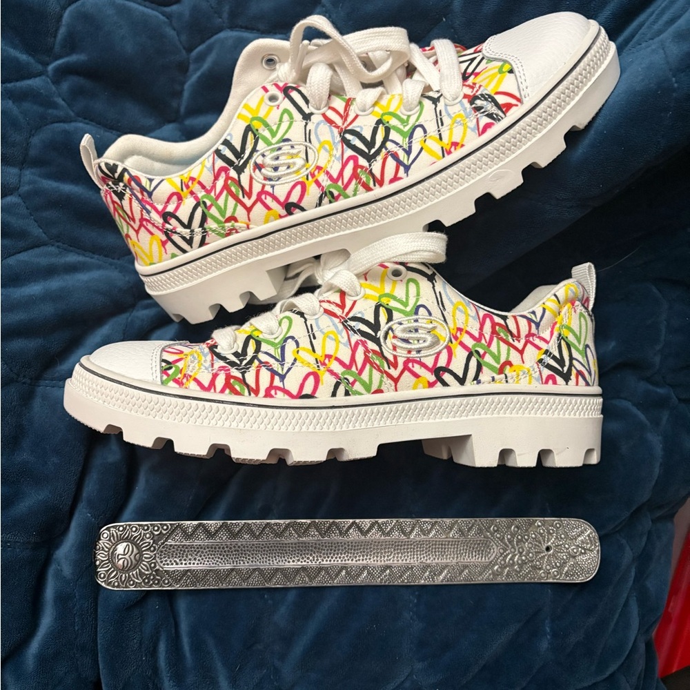 Sketcher shoes